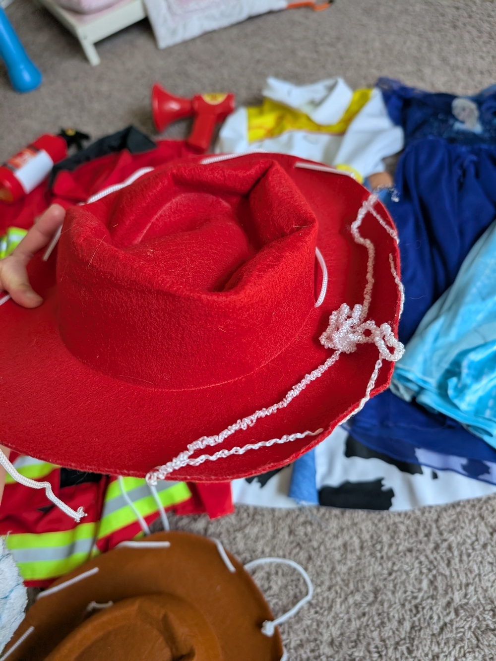 Costumes Bundle - Picture 4 of 9